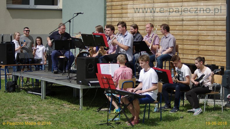 Piknik Rodzinny w pajęczańskim Gimnazjum festyn w gimnazjum pajęczno